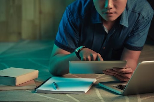 Picture showing Guide for pursuing Tech Courses